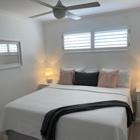 Rainbow Beach Dream Newly Renovated Stylish One Bedroom Apartment Dış mekan fotoğraf